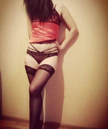 Соблазнительная блондинка с огненным характером ждет своего щедрого кавалера. Я передам тебе всю свою страсть и желание. 7259, 30 лет